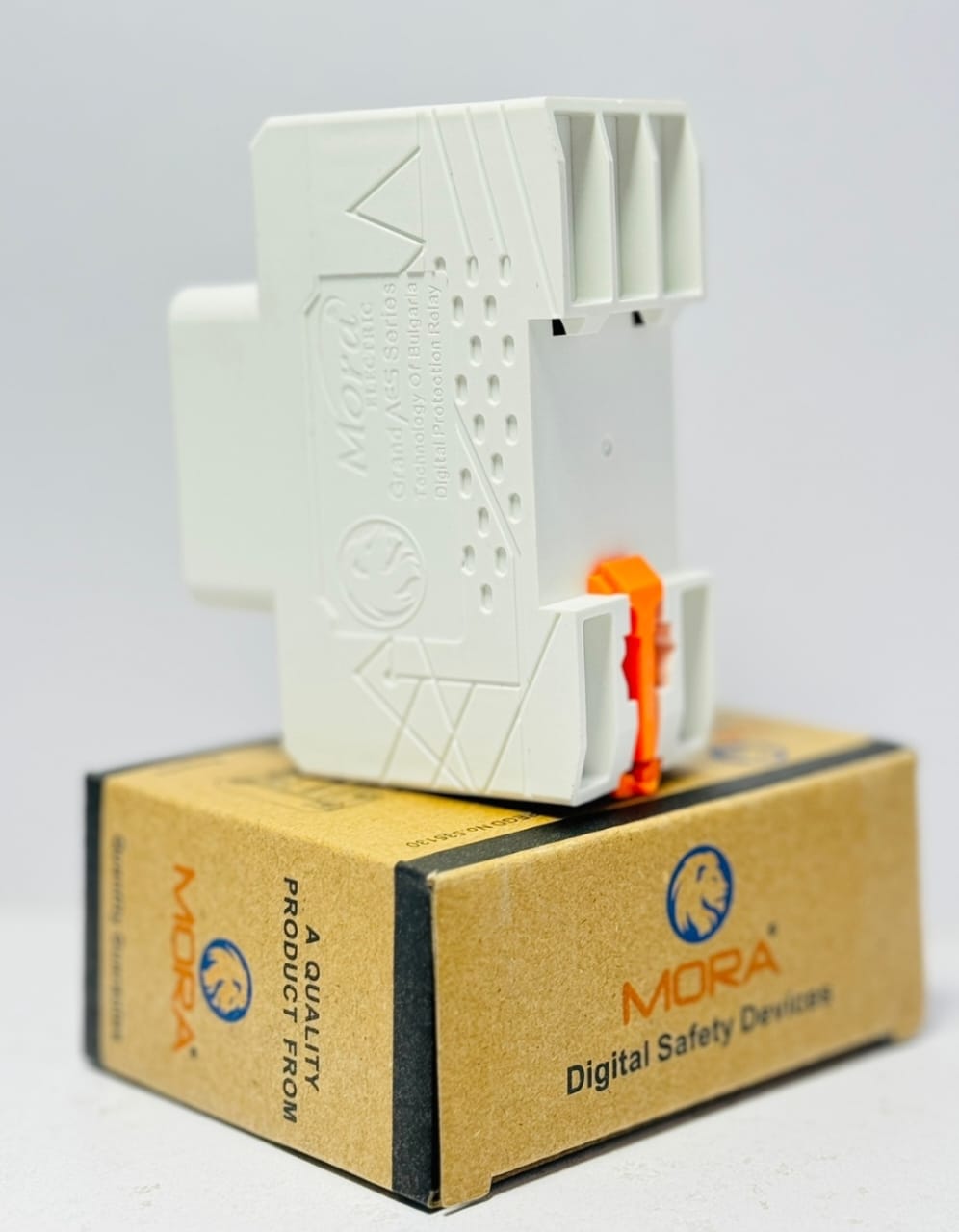 DIGITAL PROTECTION RELAY